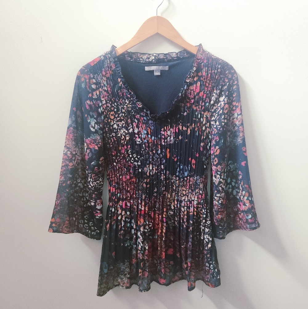 Valerie Stevens Pleated Floral Blouse Womens Small Long Sleeve 100% Polyester